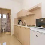 شقة One-Bedroom Apartment In Vir