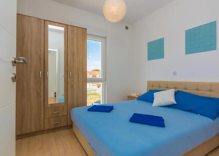 Apartament One-Bedroom Apartment In Vir Vir